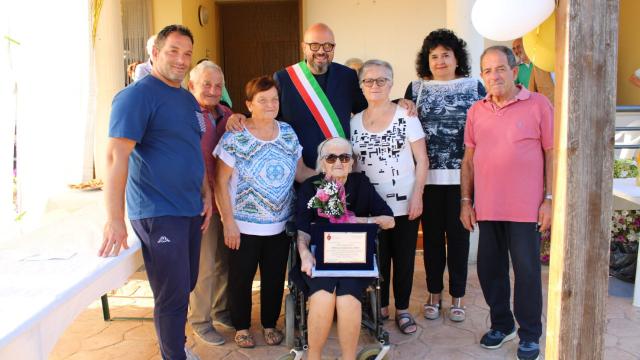 Ripatransone festeggia i 100 anni di Oneglia Bartolomei
