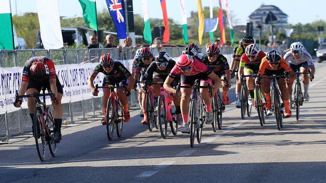 Internazionale Cycling Festival Porto Sant’Elpidio: 2^ giornata dedicata alle donne nel segno di Bariani e Pegolo