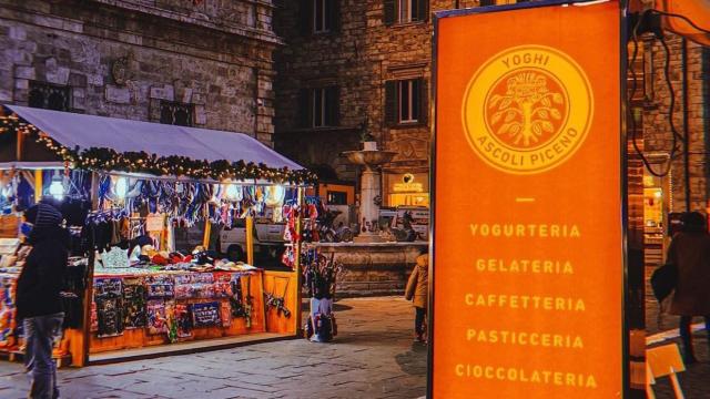 Ascoli Piceno, la gelateria Yoghi spegne 30 candeline. Il titolare De Angelis: ''Pronti alle nuove sfide''