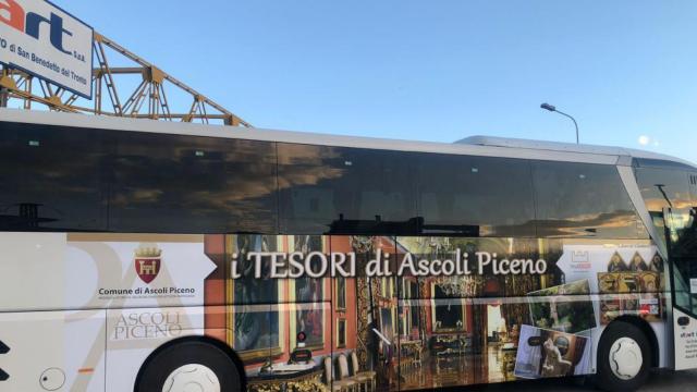 Le bellezze di Ascoli viaggiano su quattro ruote fino a Roma con l'autobus 271 della Start