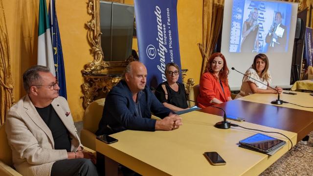 Ascoli Piceno, soddisfazione per la Confartigianato: Matilde Brandi al Festival Cinema di Venezia con un abito ascolano