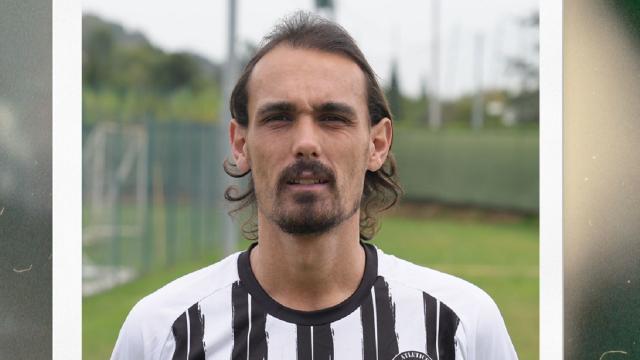 Atletico Ascoli, resta il difensore centrale Dondoni: “Continuiamo a custodire ciò che abbiamo creato con dedizione”