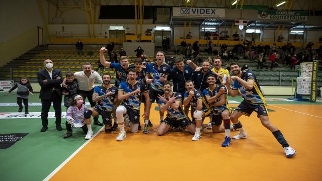 Pallavolo Serie A3, la Videx Grottazzolina supera Pineto al tie-break